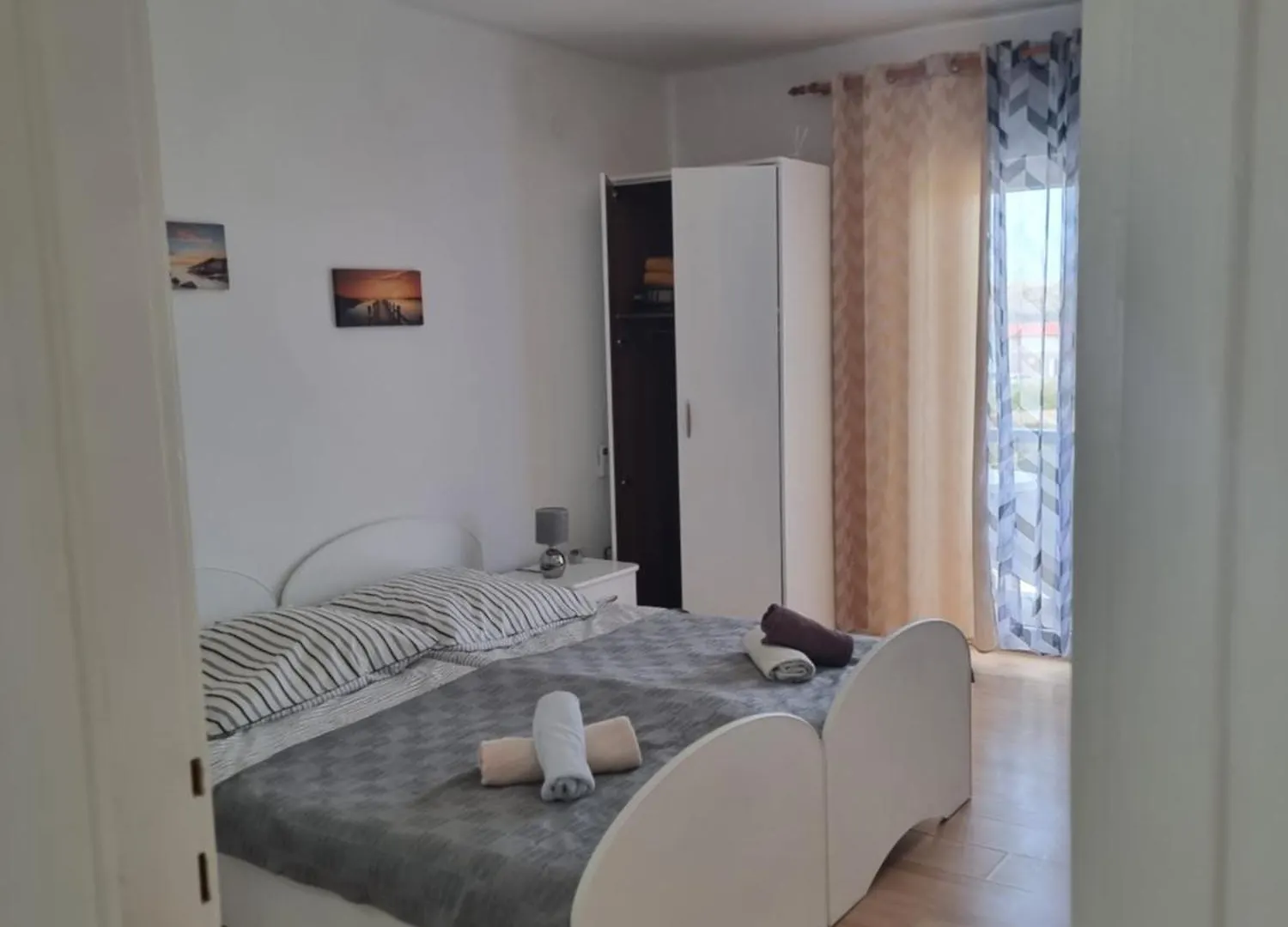 Dinjiška Apartmani Alen דירה